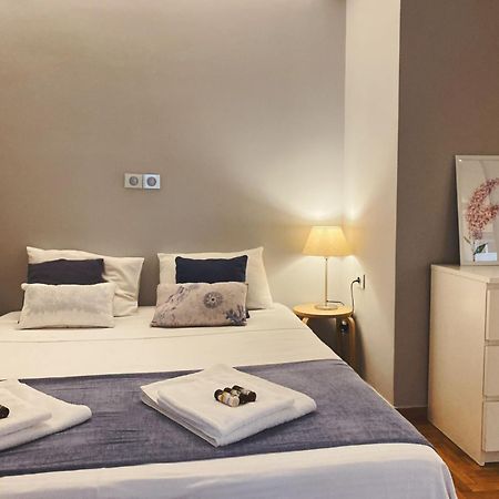 Cozy Newly Renovated 1 Bedroom Apartment In The Heart Of Athen Exterior foto